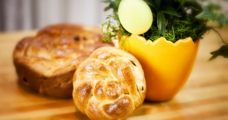 Easter Raisin Bread – Wielkanocna Chalka z Rodzynkami – Recipe #205