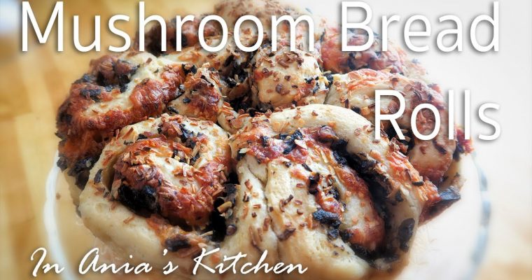 Mushroom Bread Rolls – Buleczki z Grzybami – Recipe #250