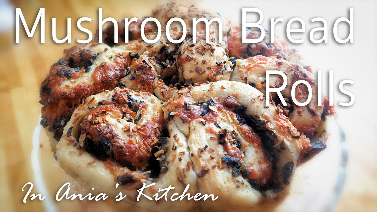 Mushroom Bread Rolls – Buleczki z Grzybami – Recipe #250