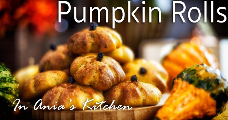 Pumpkin Bread Rolls – Buleczki Dyniowe – Recipe #222